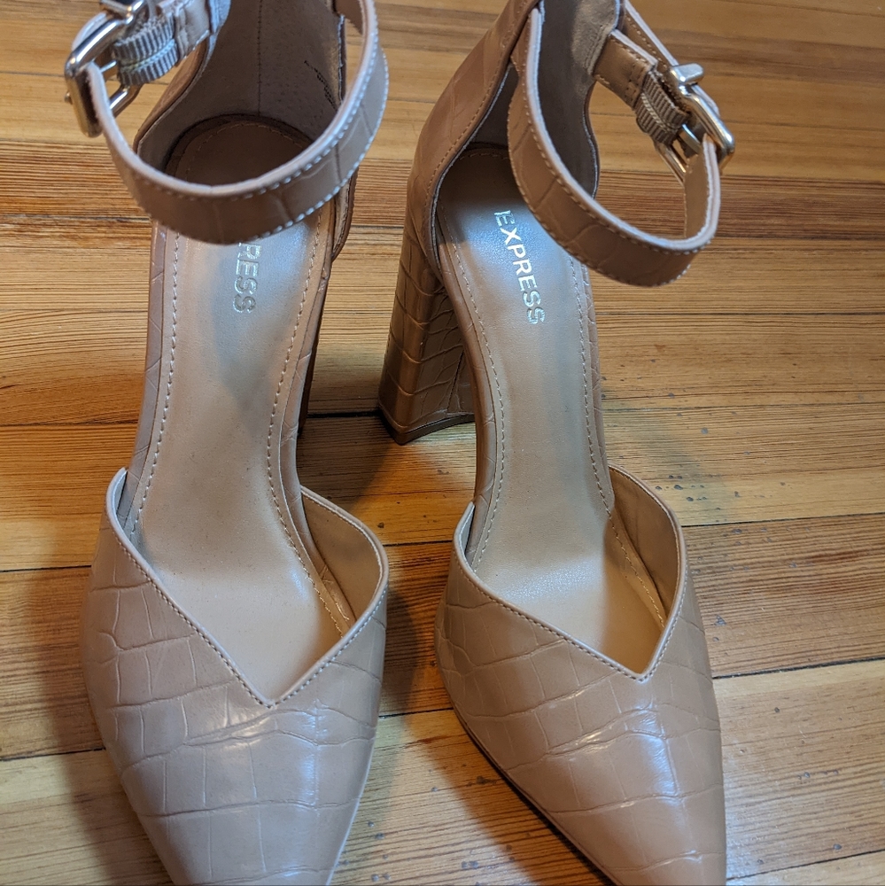 Women's heels